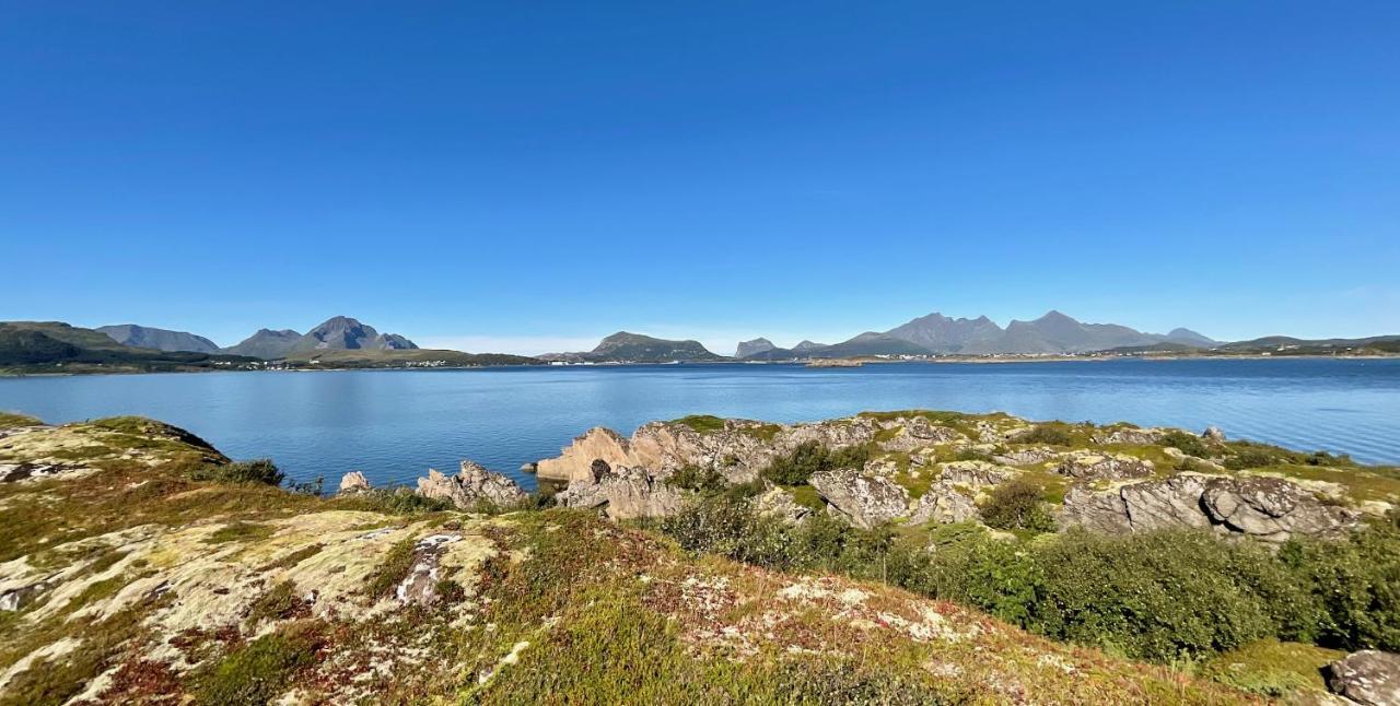 Mountain View Lofoten Лекнес Экстерьер фото